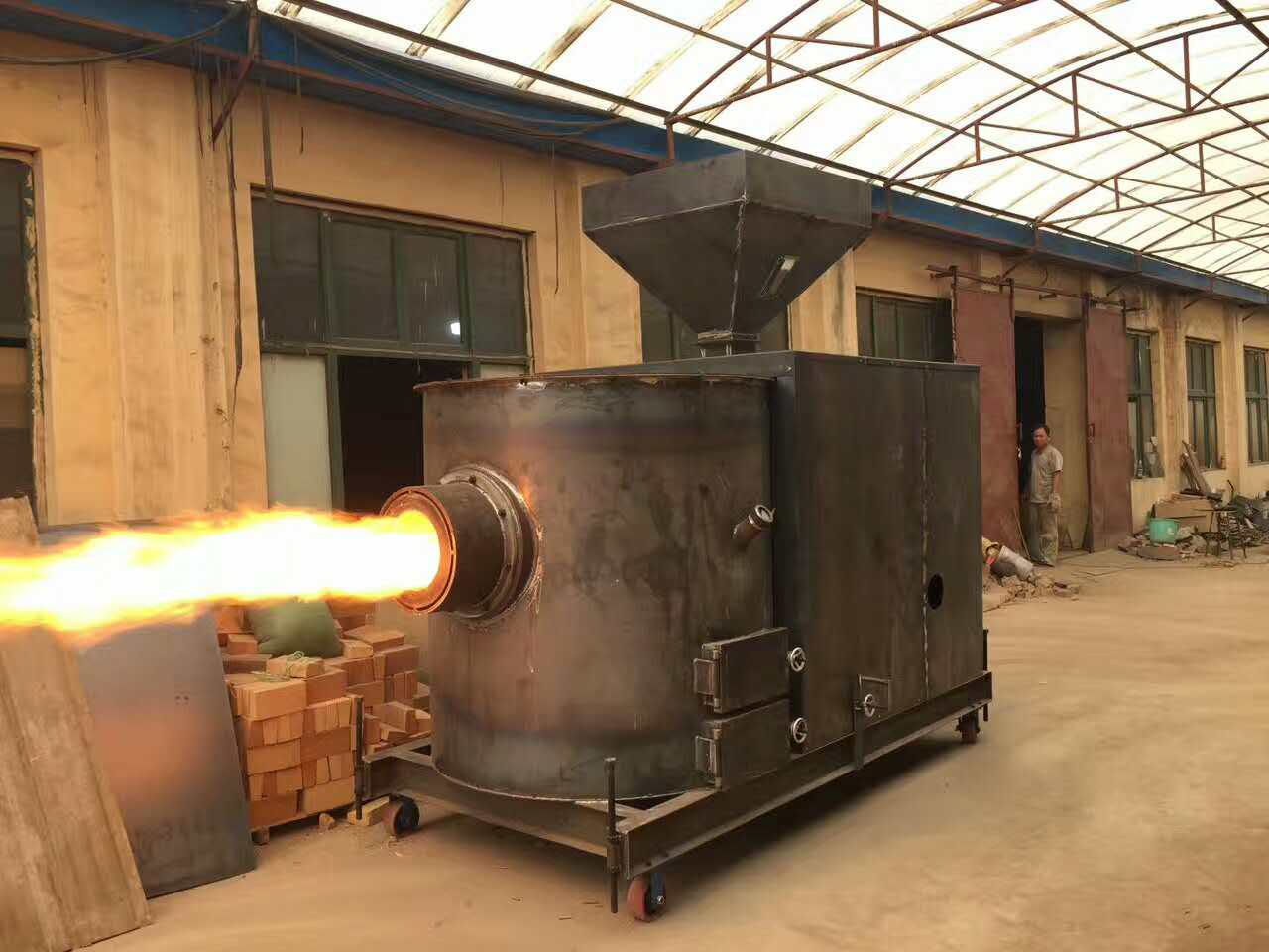 生物質(zhì)燃燒機(jī)廠家.jpg